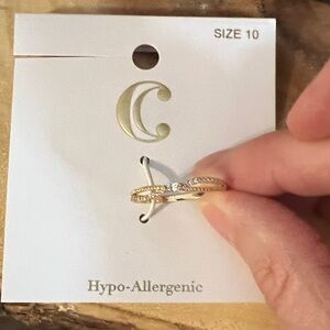 4/$10 Gold With Sparkling Accents Hypo-Allergenic Women's Ring Lot 369 Size 10